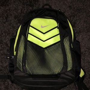 Nike Max Air lime green/black backpack